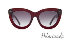 Cargar imagen en el visor de la galería, Whitney - Garnet Red Polarizada